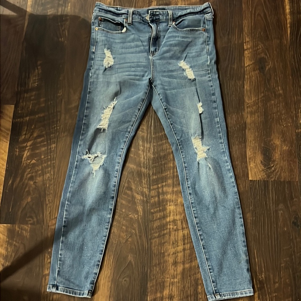 Aero high-rise size 12 jeans